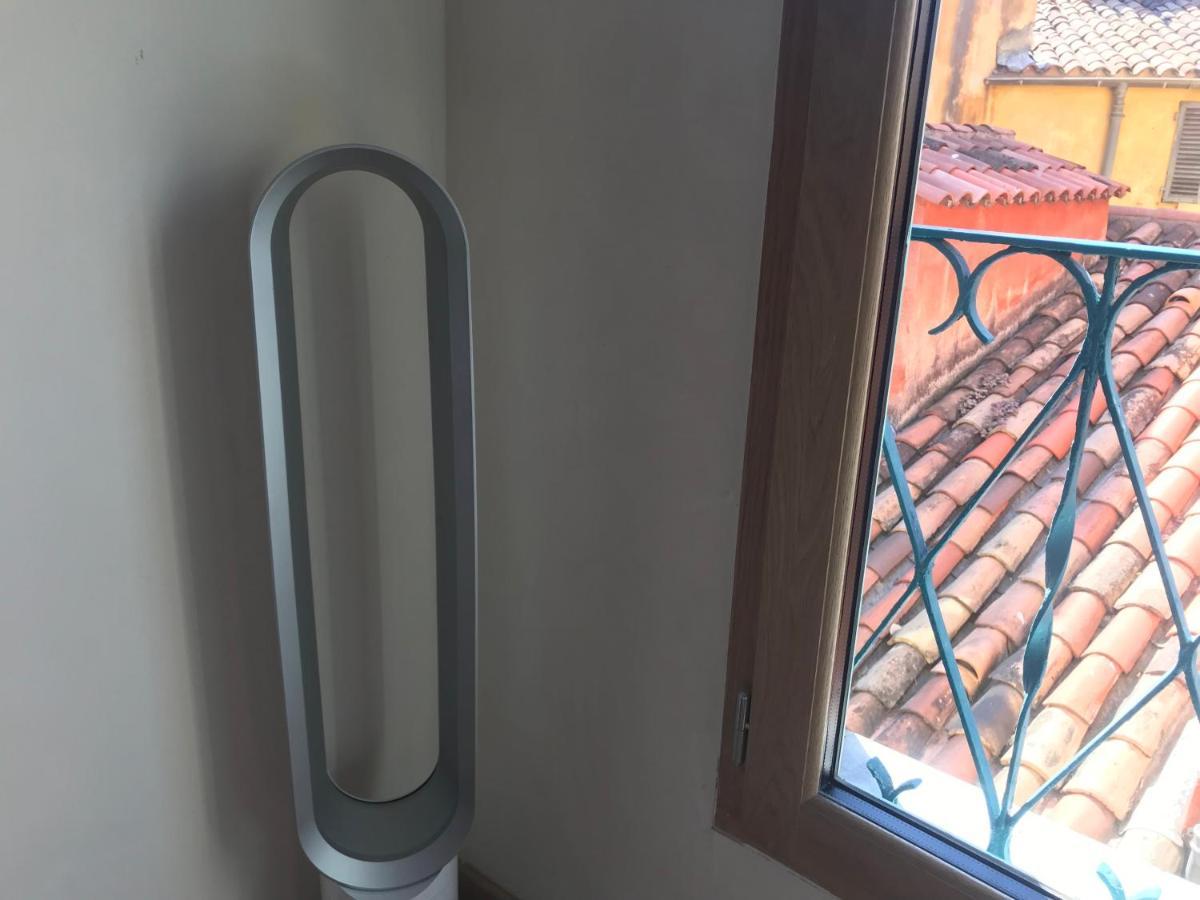 Spacious And Bright Flat Close To The Beach : Heart Of Old ニース エクステリア 写真